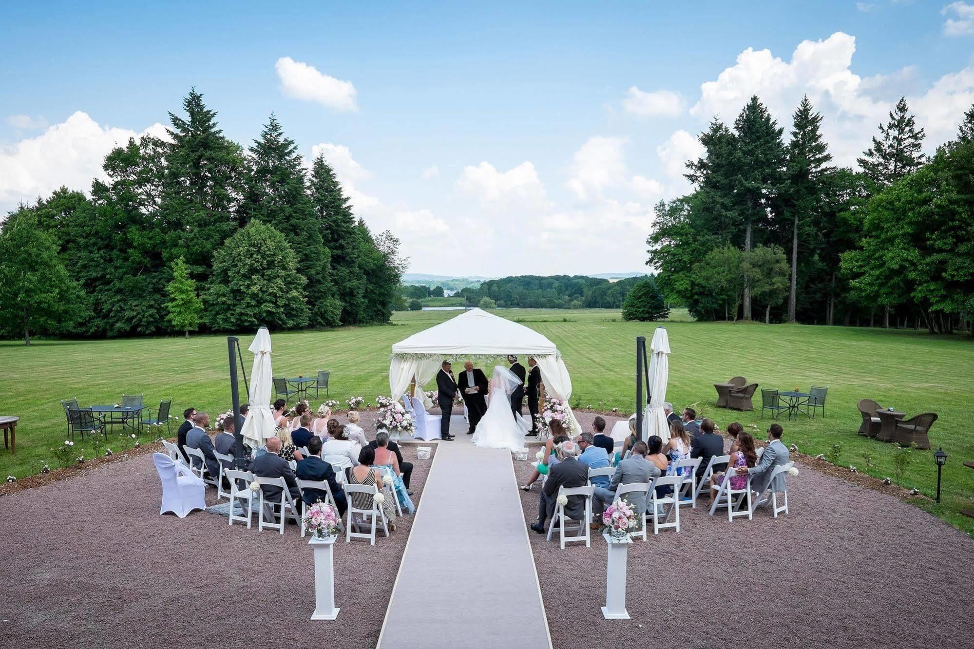 Wyndham Halcyon Resort La Souterraine Noth Buitenkant foto