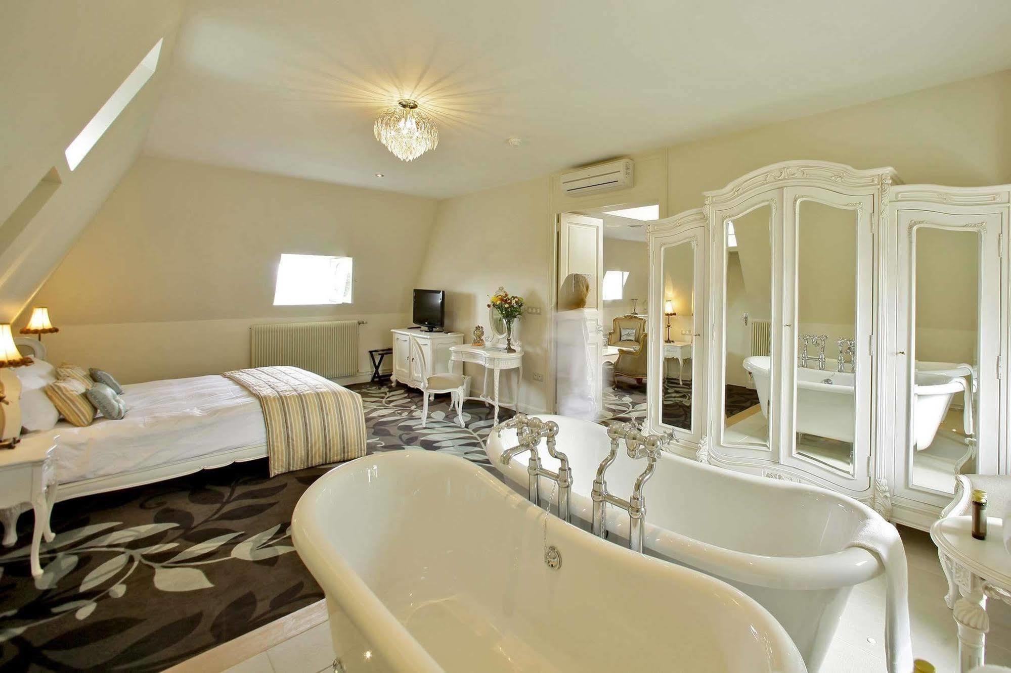 Wyndham Halcyon Resort La Souterraine Noth Buitenkant foto