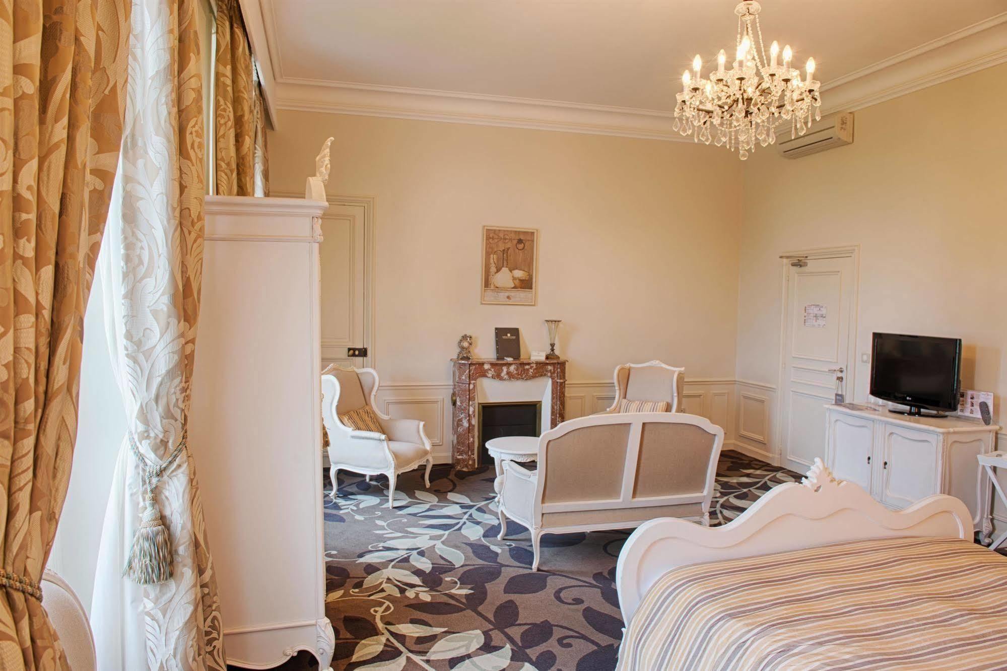 Wyndham Halcyon Resort La Souterraine Noth Buitenkant foto
